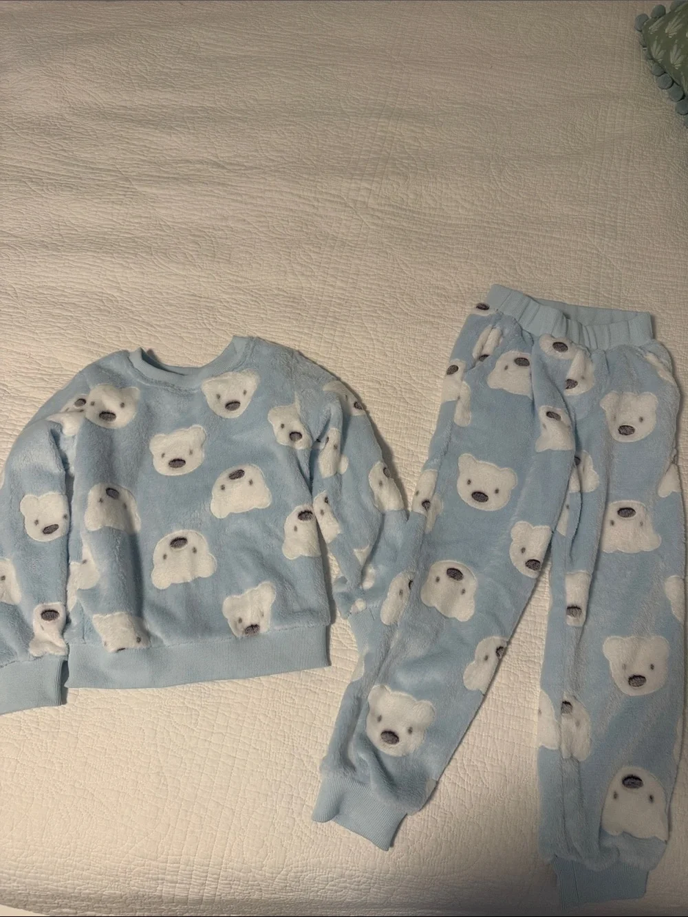 Lola and the Boys fuzzy panda set 8 never worn